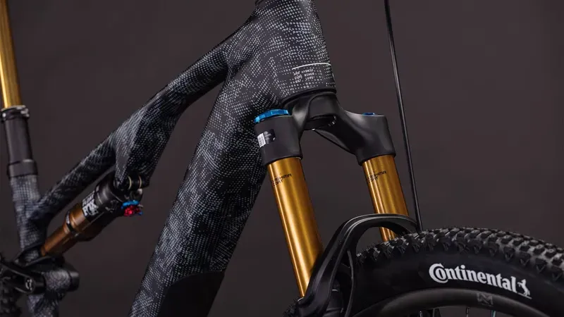 Cube AMS Hybrid one44 c:68x SLT 400x eMountain Bike in Matrix Black-4